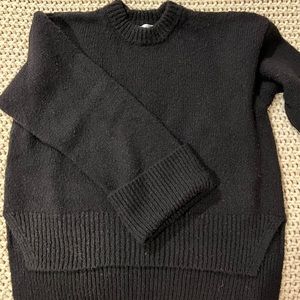 Black Frame split hem wide sleeve sweater